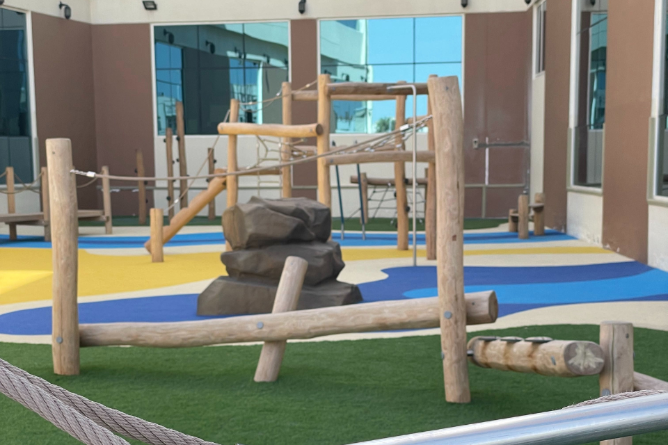 MIDDLE PLAYGROUND 1