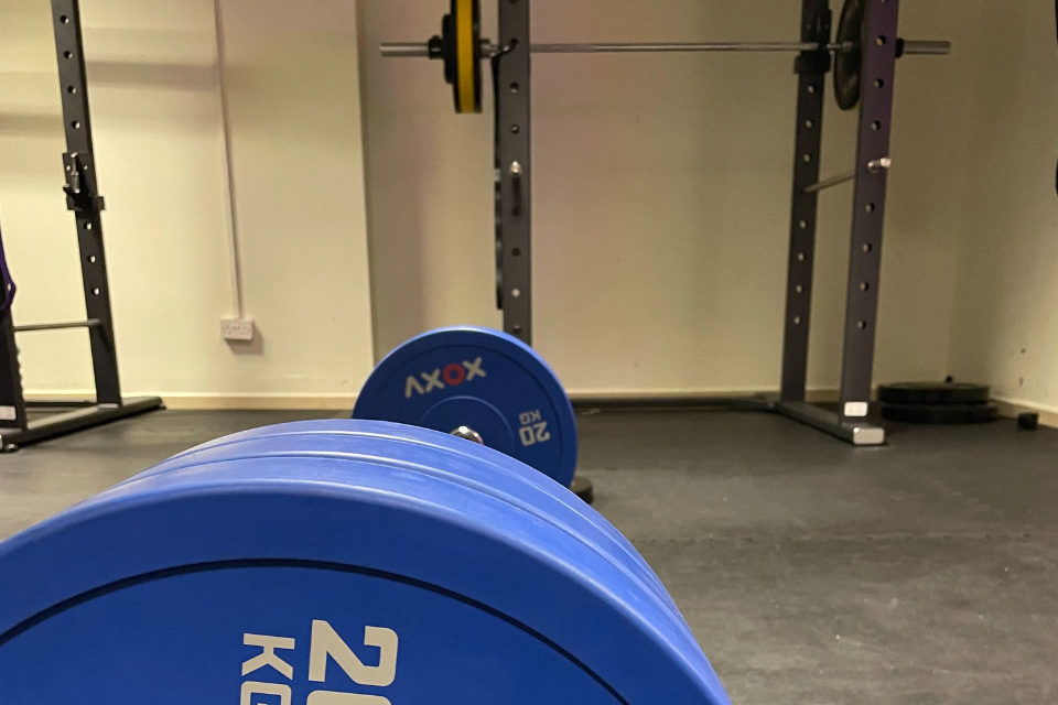 WEIGHT ROOM